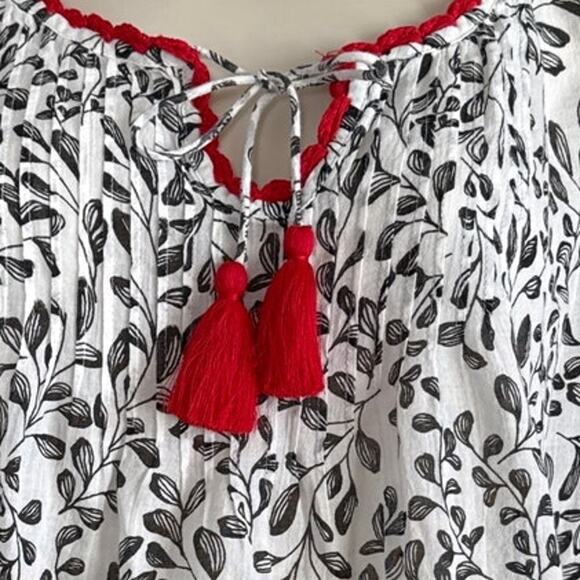 J. Jill Embroidered Pintuck Top Red Black White Size L Petite - Picture 11 of 13